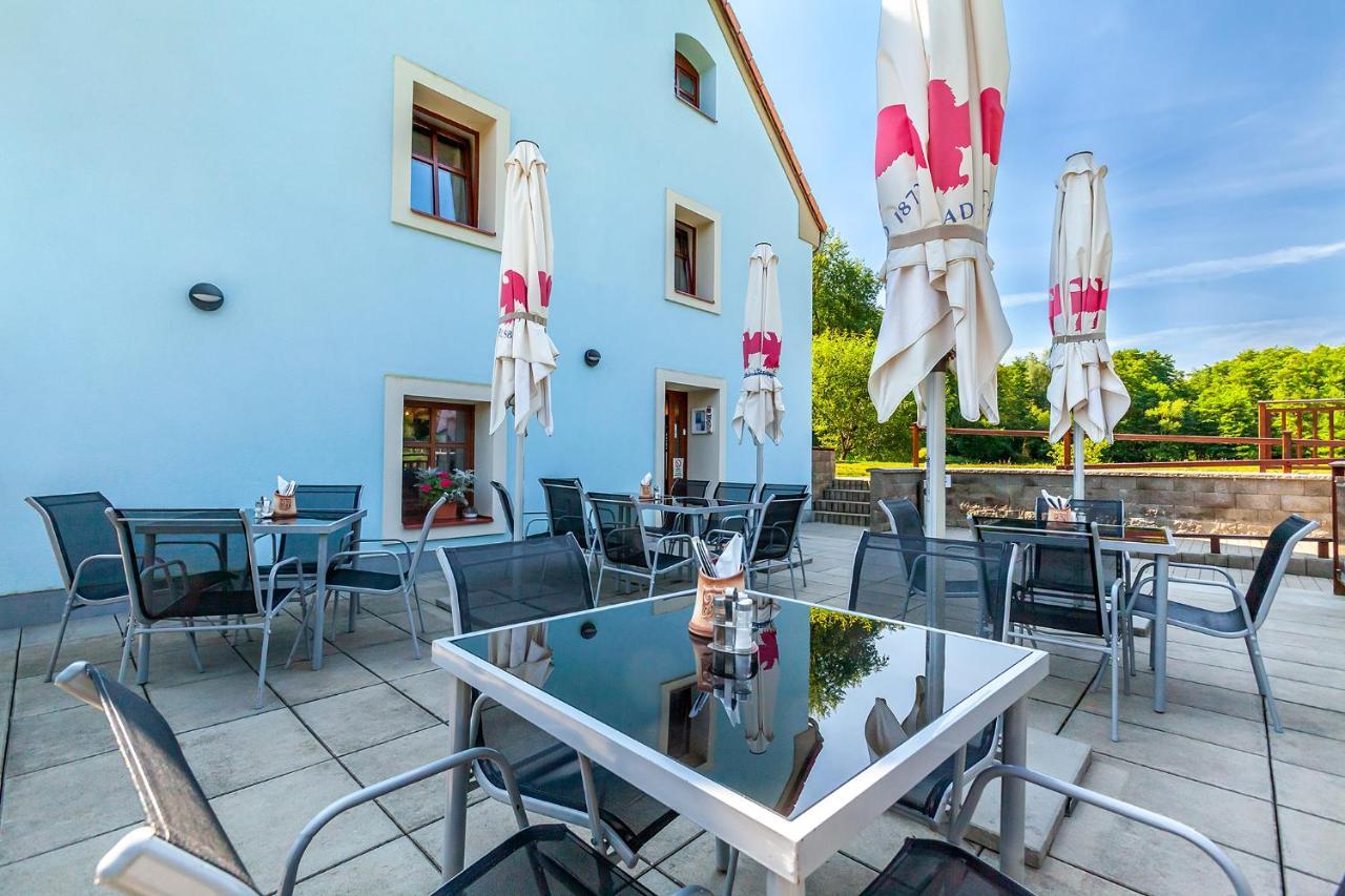 Penzion Bacalsky Mlyn Morasice (Chrudim District) Exterior foto